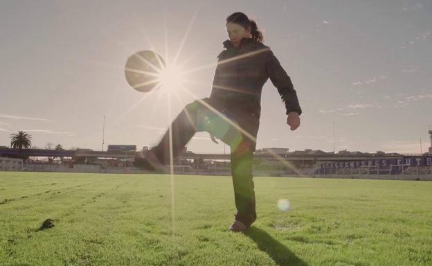 'Pipi' Peralta, la jugadora que pasa la cuarentena en un campo de